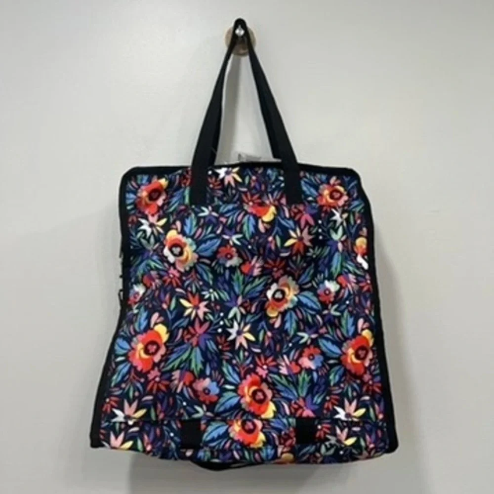 LeSportSac Kaleidoscope Dream Tote NWT $89 Multicolor Bright‎ Crossbody Travel